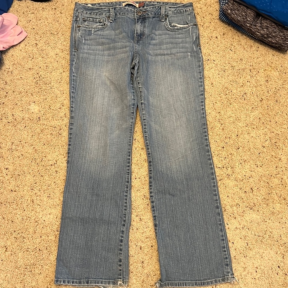 Jeans
